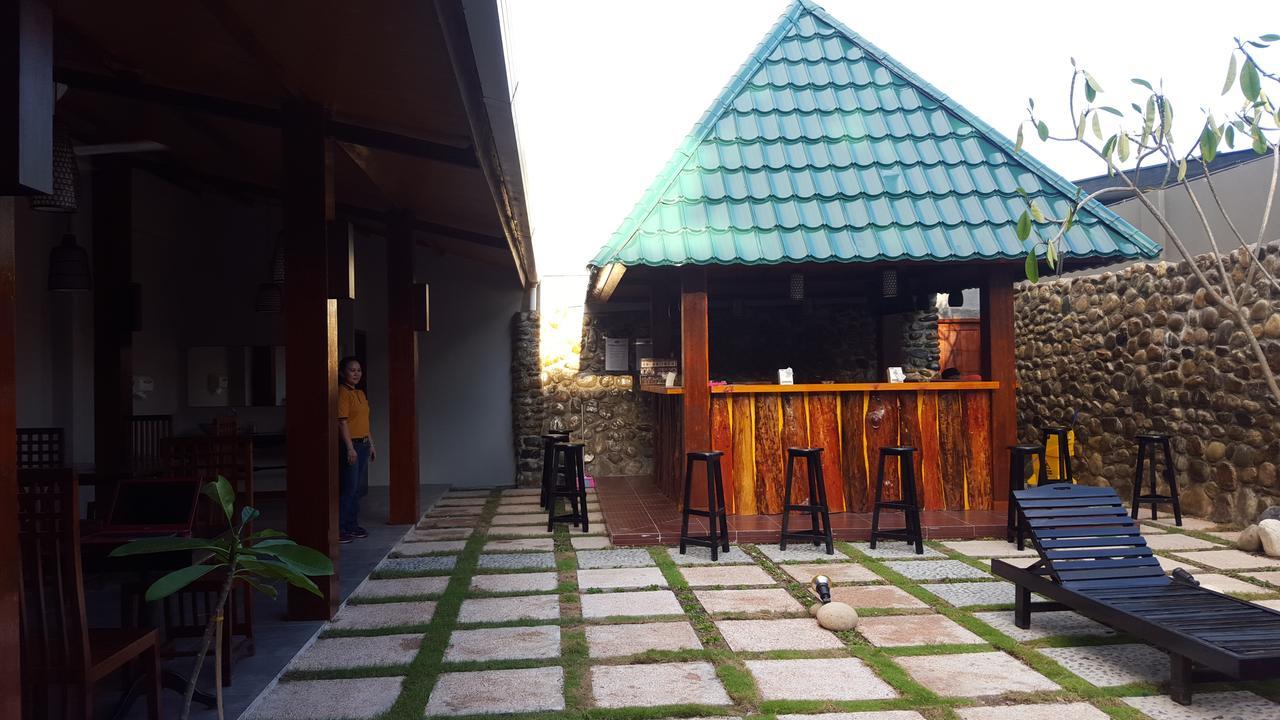 Grand Tembaga Hotel Timika Bagian luar foto
